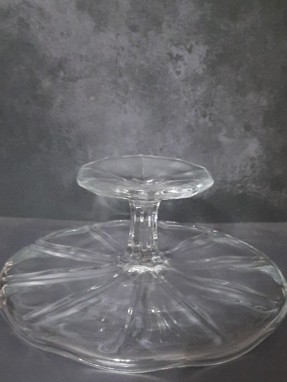 Vintage Clear Pressed Glass Pedestal Cake Stand With Scalloped Edge - Picture 4 of 5